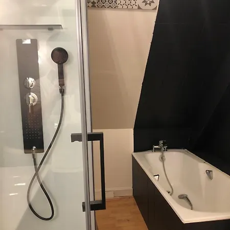 L'Appartement Du Conte Even Lesneven Extérieur photo
